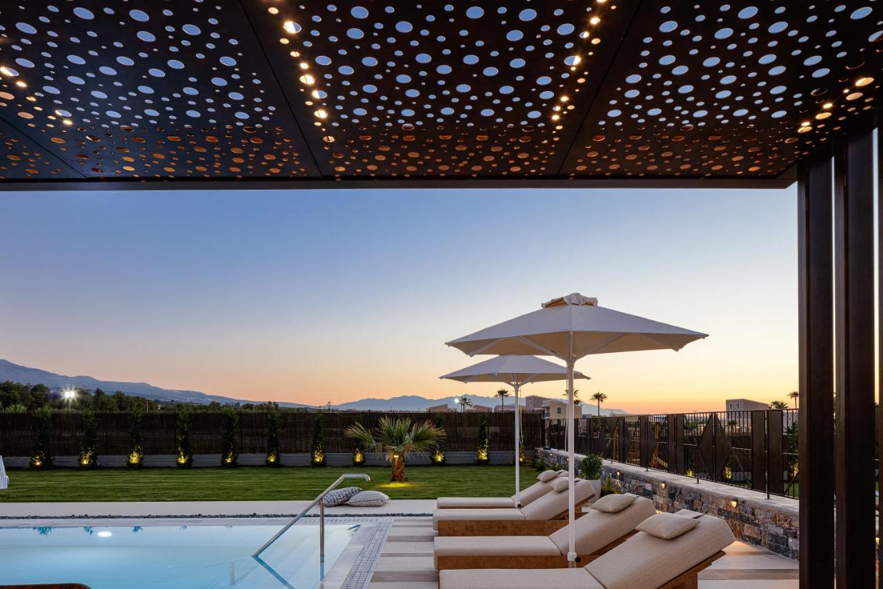 Terrazzo Luxury Villas Pigianos Kampos  Exteriör bild