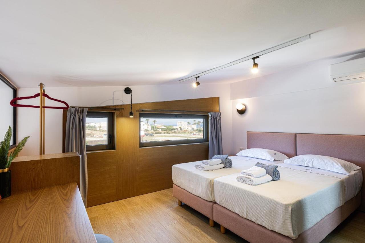 Terrazzo Luxury Villas Pigianos Kampos  Exteriör bild