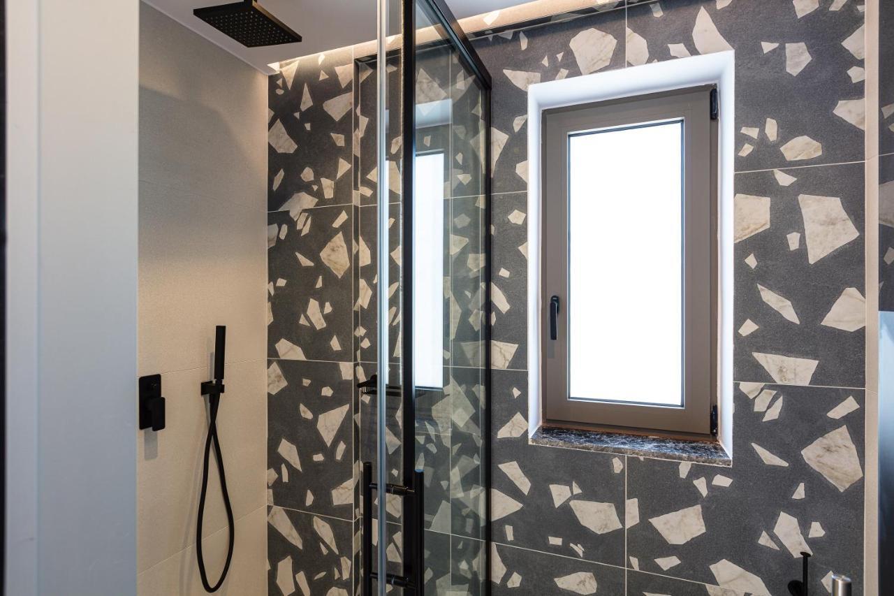 Terrazzo Luxury Villas Pigianos Kampos  Exteriör bild