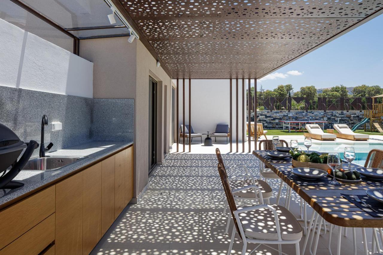 Terrazzo Luxury Villas Pigianos Kampos  Exteriör bild