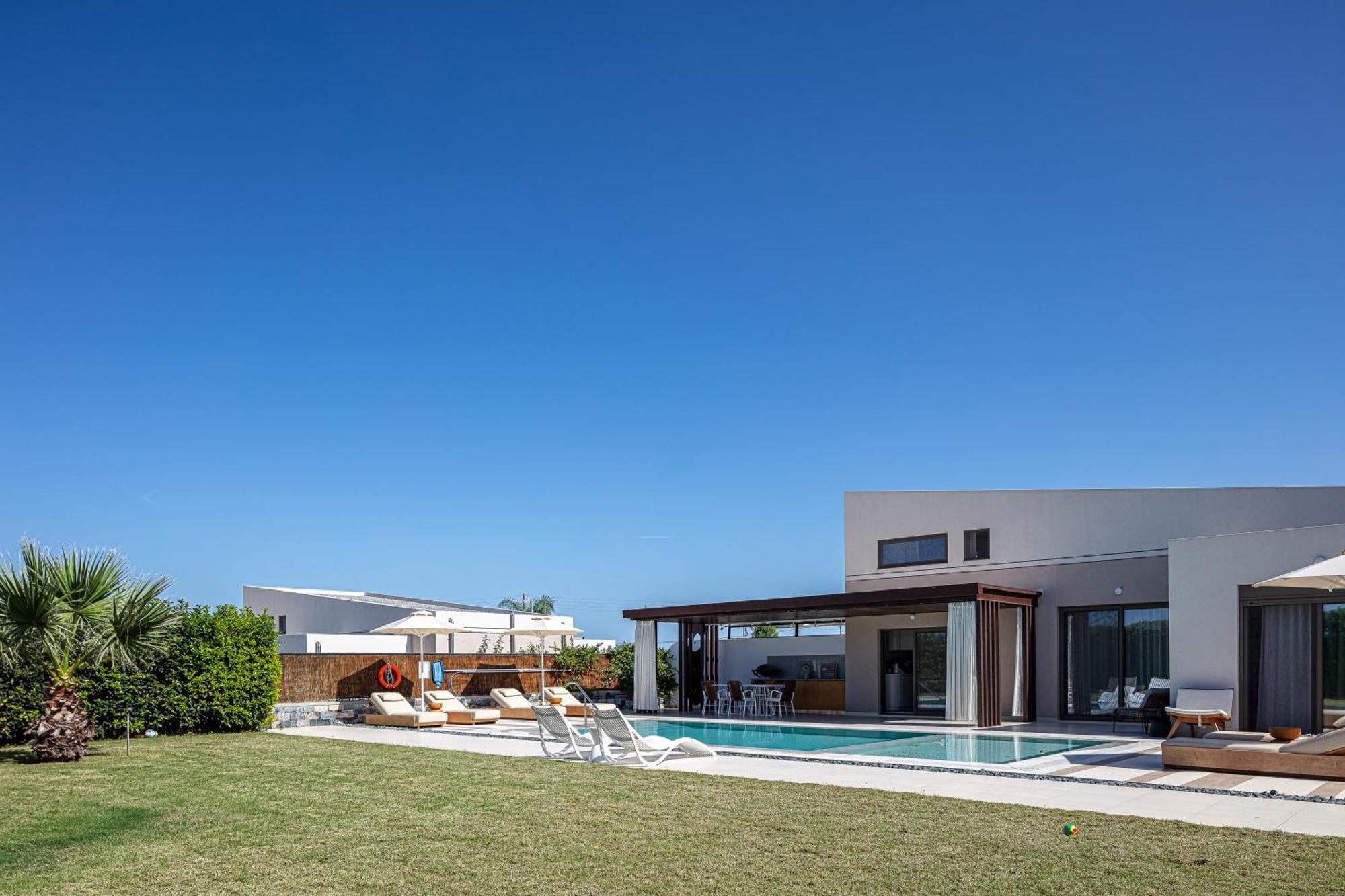 Terrazzo Luxury Villas Pigianos Kampos  Exteriör bild