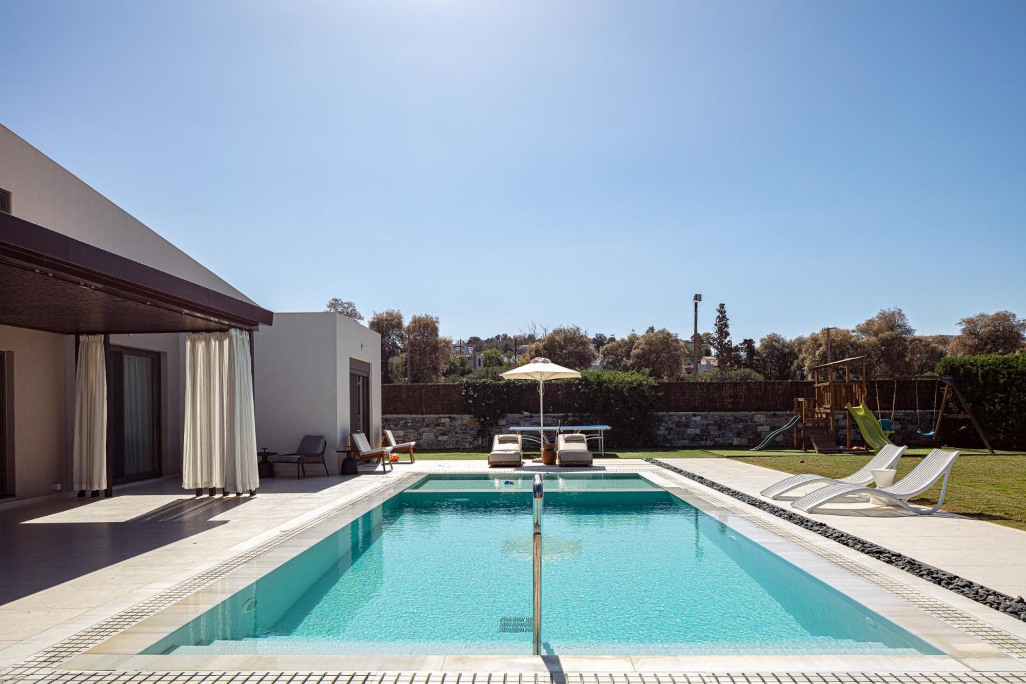 Terrazzo Luxury Villas Pigianos Kampos  Exteriör bild